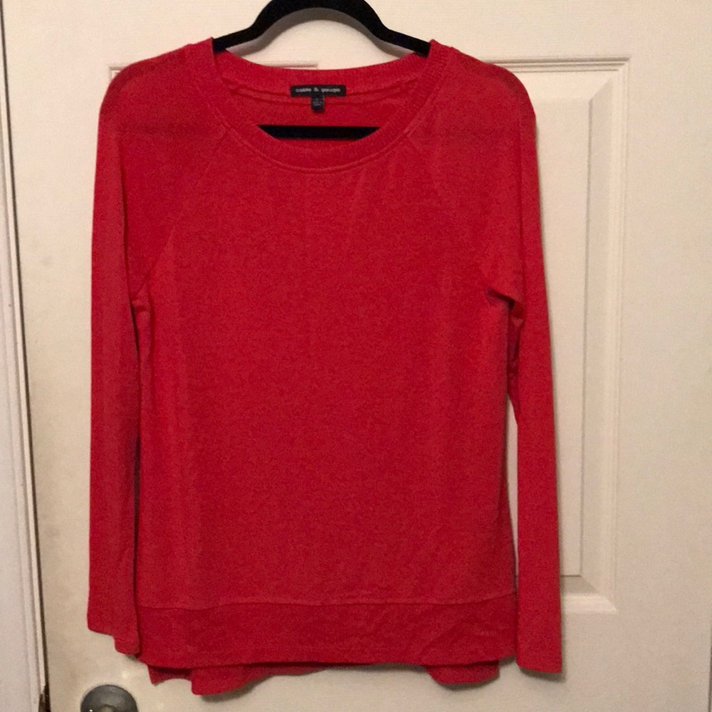 Long sleeve red top
